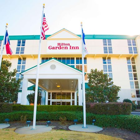 Hilton Garden Inn Dallas/Market Center Dış mekan fotoğraf